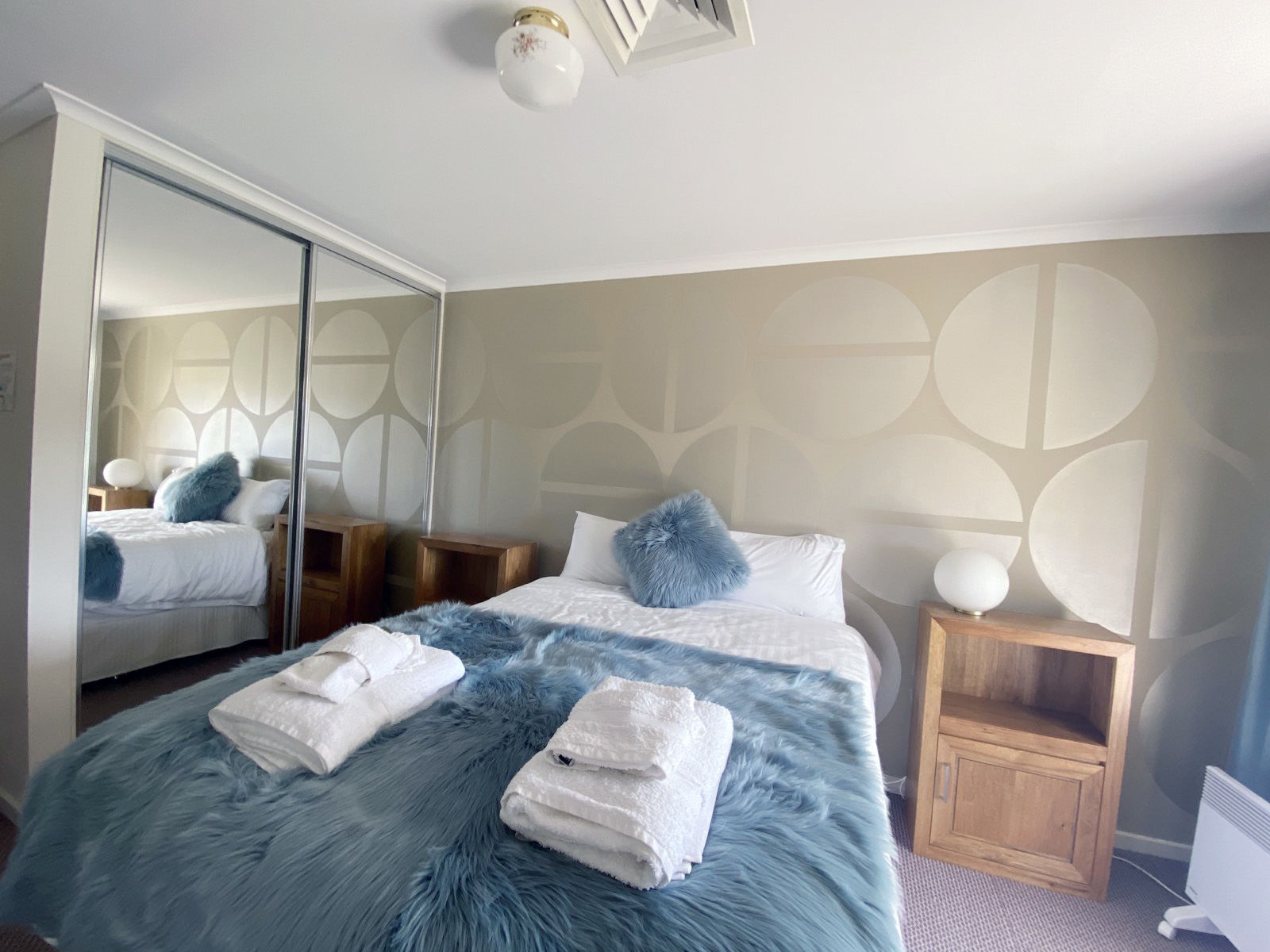 Queen Room